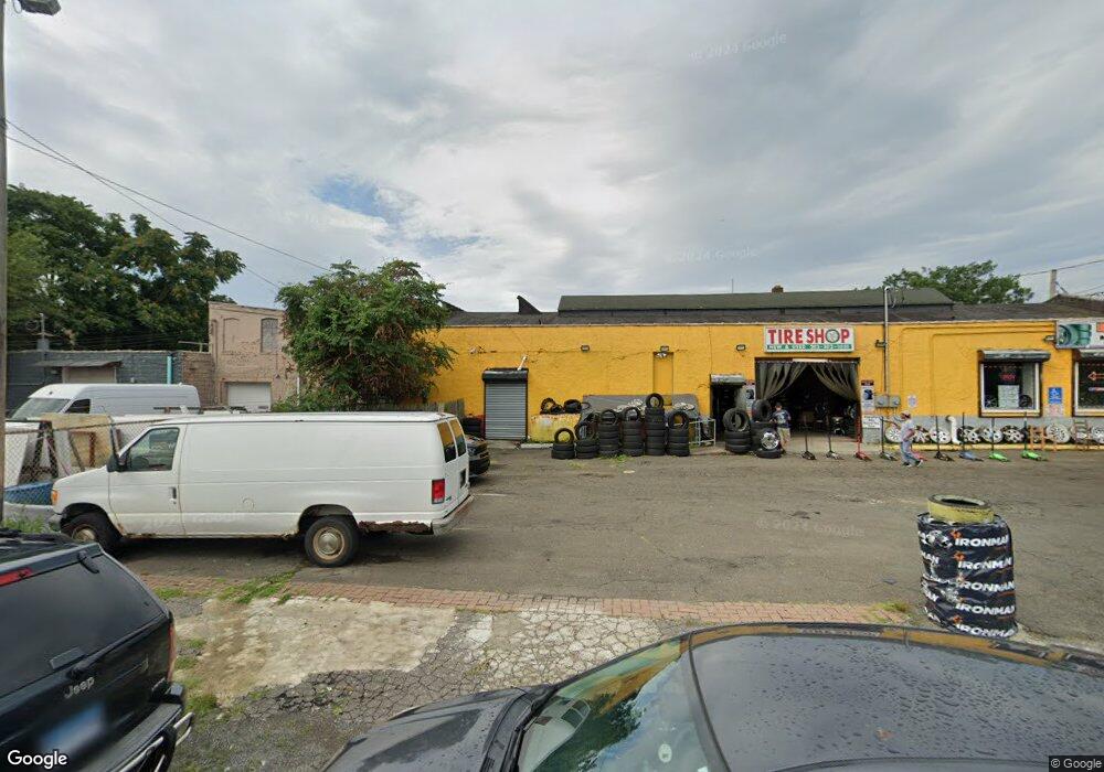 2075 Fairfield Ave, Bridge Port, CT 06605 - photo 1