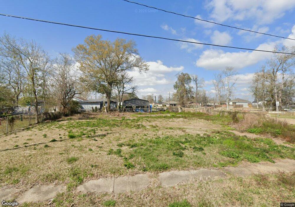 1017 N Shattuck St, Lake Charles, LA 70601 - photo 1