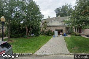 51 Trotters Ln, Allendale, NJ 07401