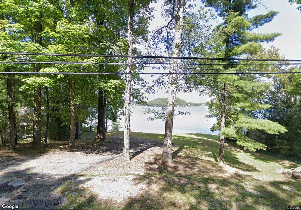 11330 W Maple Dr, Columbus, IN 47201 - photo 1