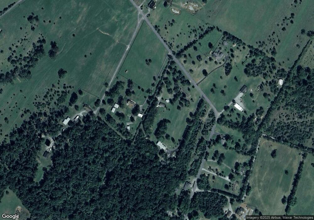 801 Russell Rd, Berryville, VA 22611 - photo 1