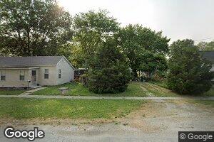 403 S Clinton St, New Athens, IL 62264