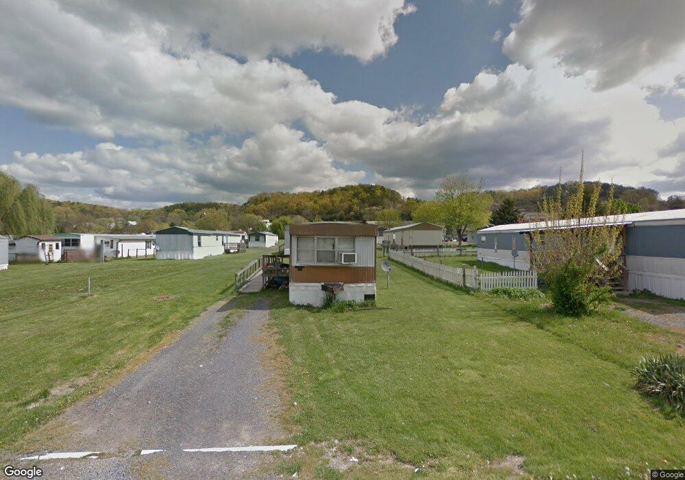 206 4th St, Moorefield, WV 26836 - photo 1