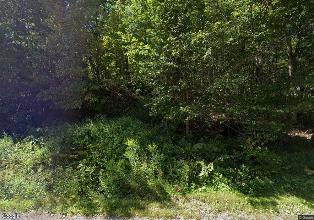 644 Shippee Rd, Readsboro, VT 05350 - photo 1