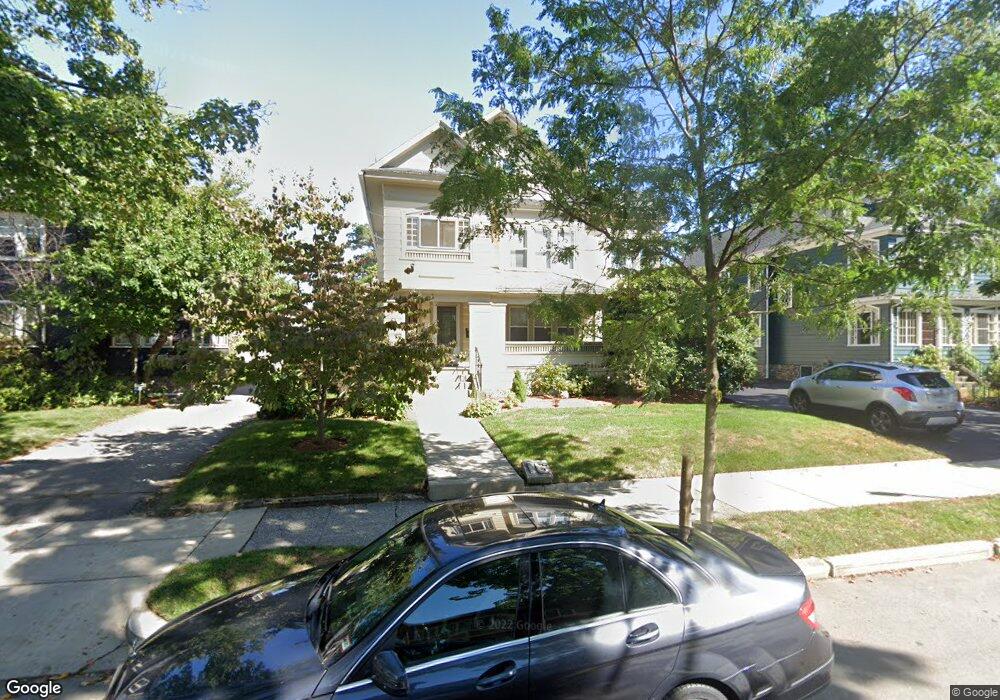 16 Somerset St, Worcester, MA 01609 - photo 1