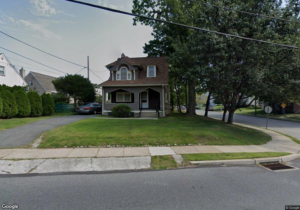 339 S Swarthmore Ave, Swarthmore, PA 19081 - photo 1