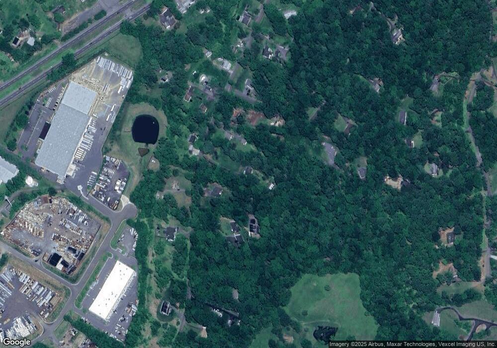 6581 Grays Mill Rd, Warrenton, VA 20187 - photo 1