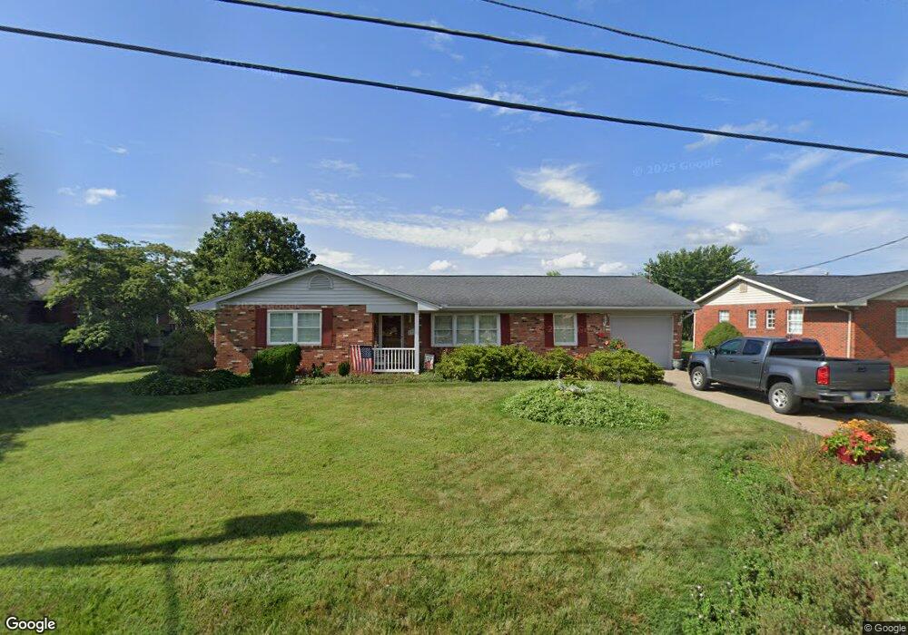 1711 Crimson Dr, Worthington, KY 41183 - photo 1