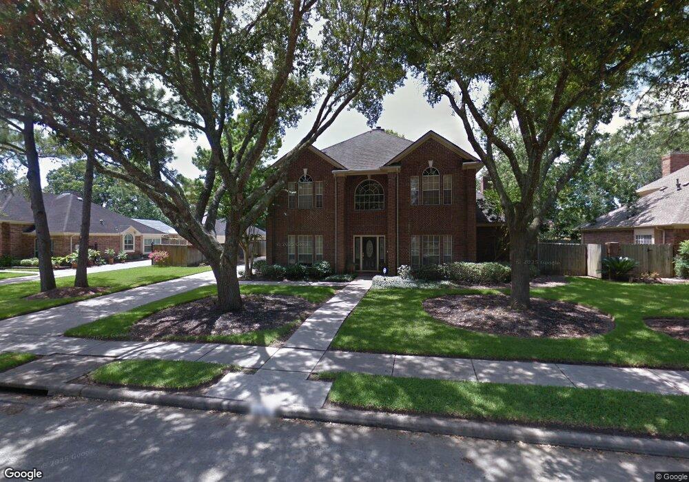 1206 Silverleaf Dr, Friendswood, TX 77546 - photo 1