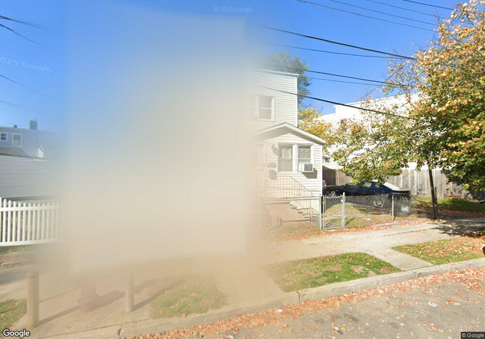 11856 155th St, Jamaica, NY 11434 - photo 1