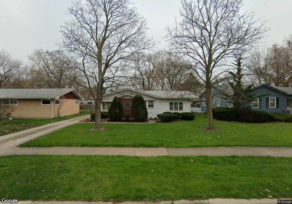 547 Seneca Dr, Aurora, IL 60506 - photo 1