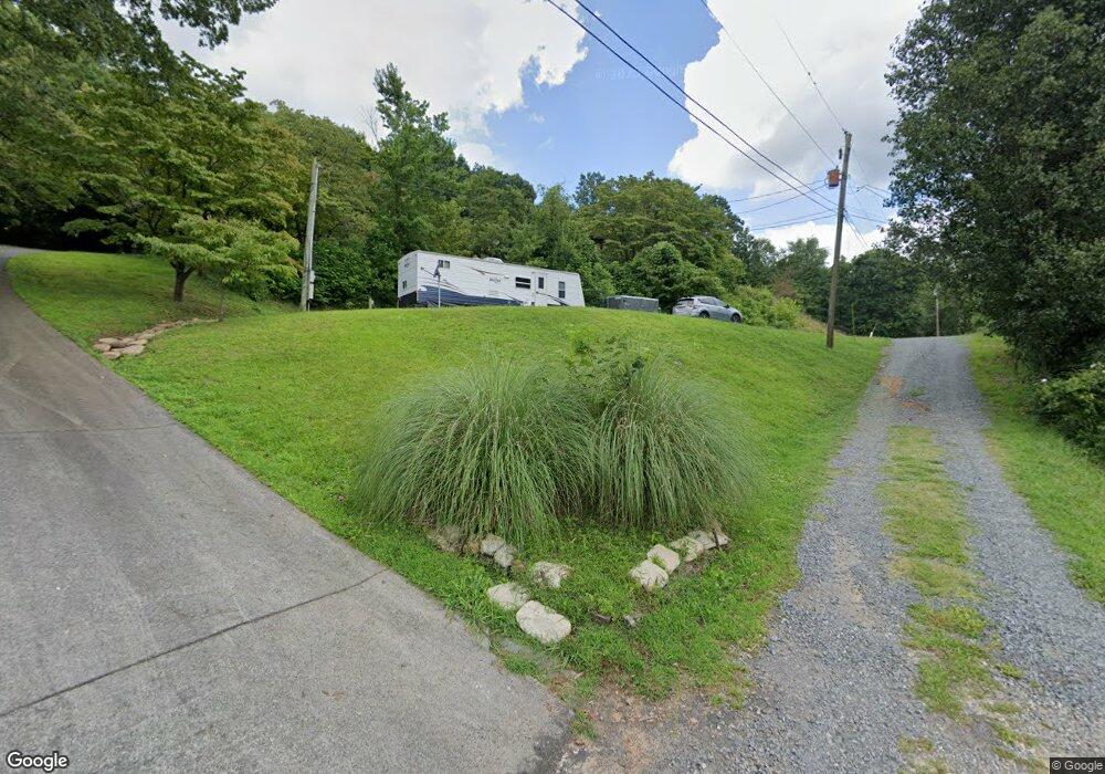 127 Gentry Dr, Ellijay, GA 30540 - photo 1