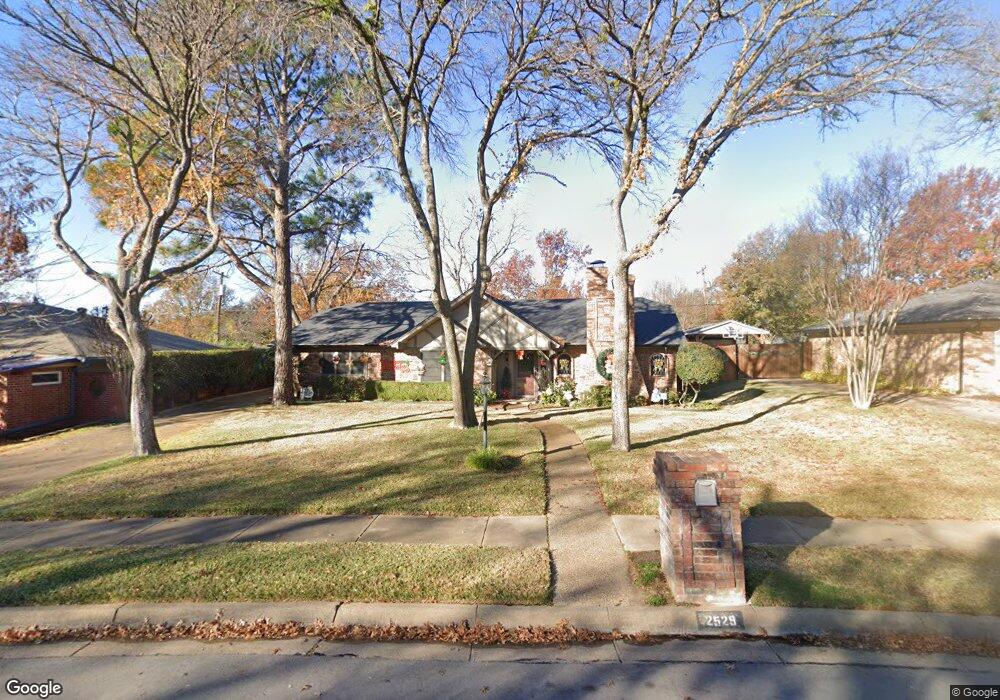 2529 Lakeview Dr, Bedford, TX 76021 - photo 1
