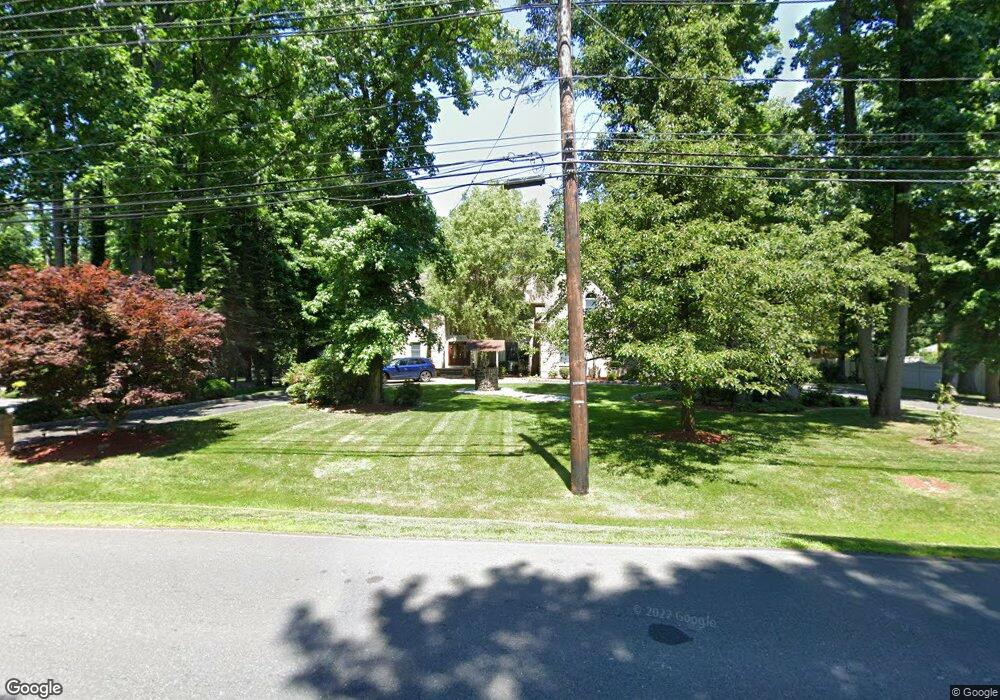 355 Middlesex Ave, Colonia, NJ 07067 - photo 1