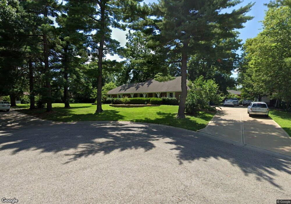 6930 Larsen Ln, Shawnee, KS 66203 - photo 1