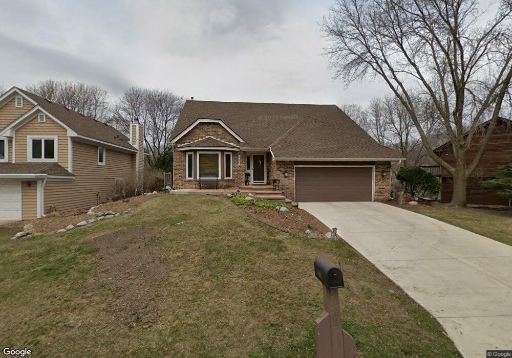 5888 Red Cherry Ln, Minnetonka, MN 55345 - photo 1