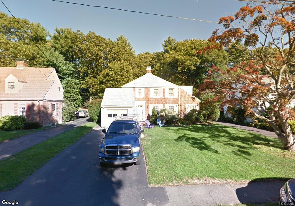 142 Manning St, Needham Heights, MA 02494 - photo 1