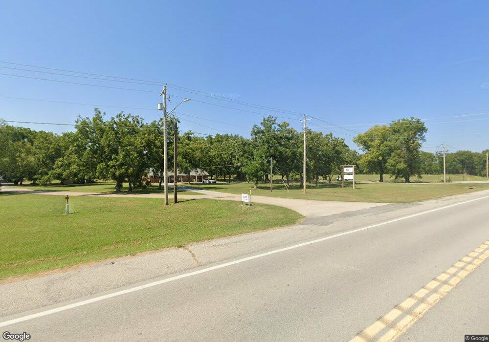 901 State Highway 82, Locust Grove, OK 74352 - photo 1