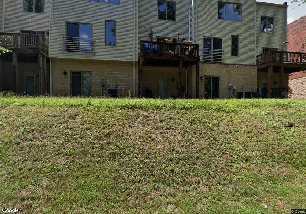 1013 Linden Ave unit Q, Charlottesville, VA 22902 - photo 1