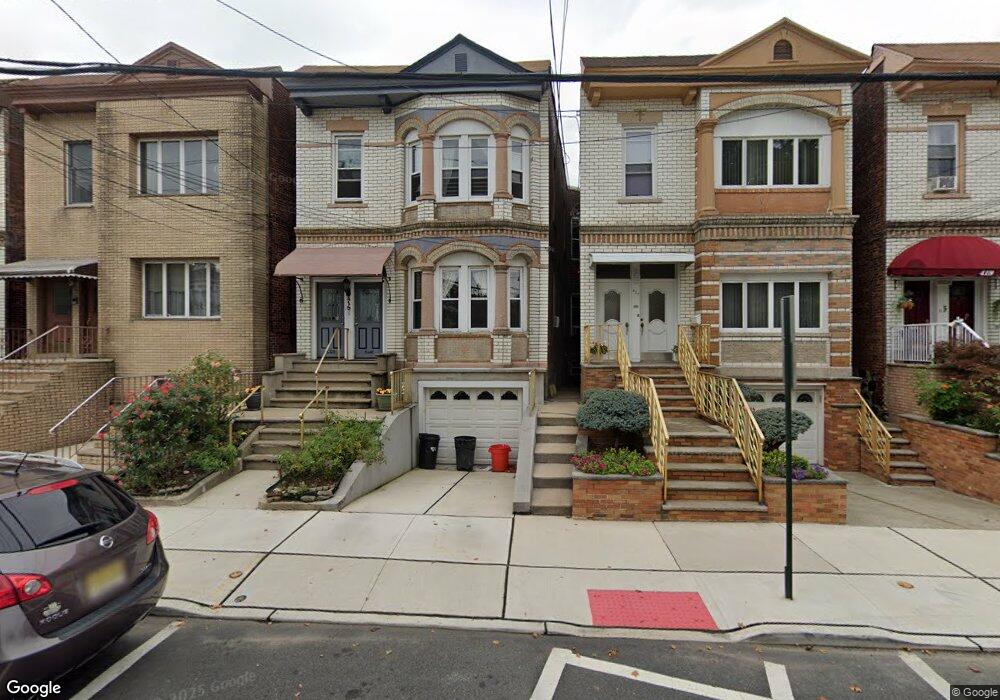 415 Gregory Ave unit 1 floor, Weehawken, NJ 07086 - photo 1