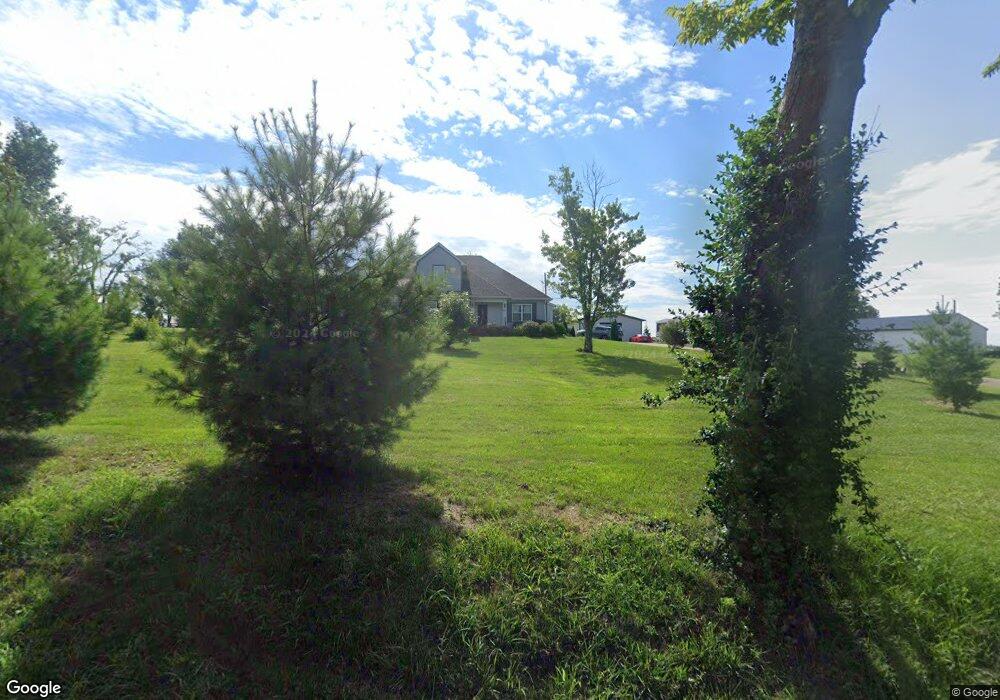 955 Kidds Mill Rd E, Versailles, KY 40383 - photo 1