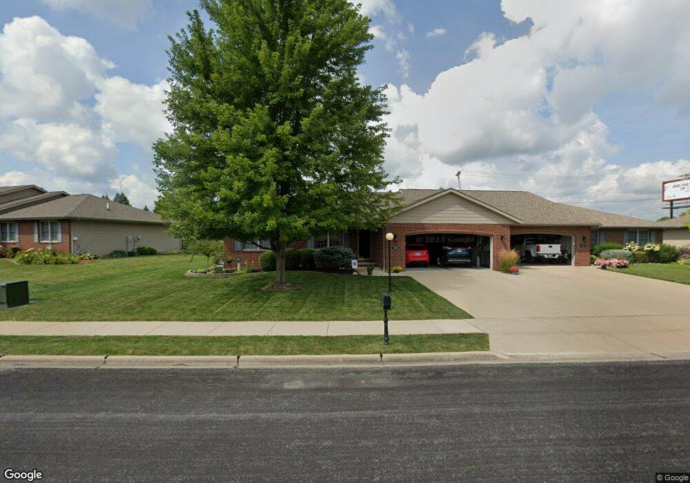 501 Hampton Cove unit 4B, Peoria, IL 61607 - photo 1