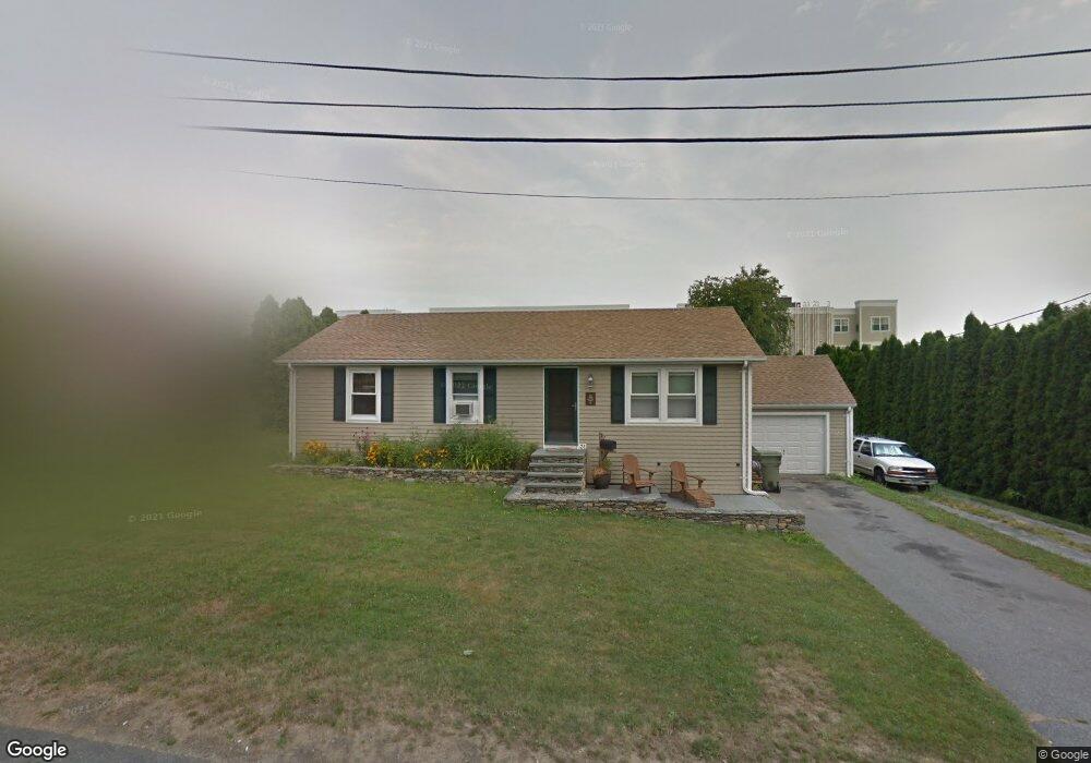 31 Elmwood Ave, Middletown, RI 02842 - photo 1