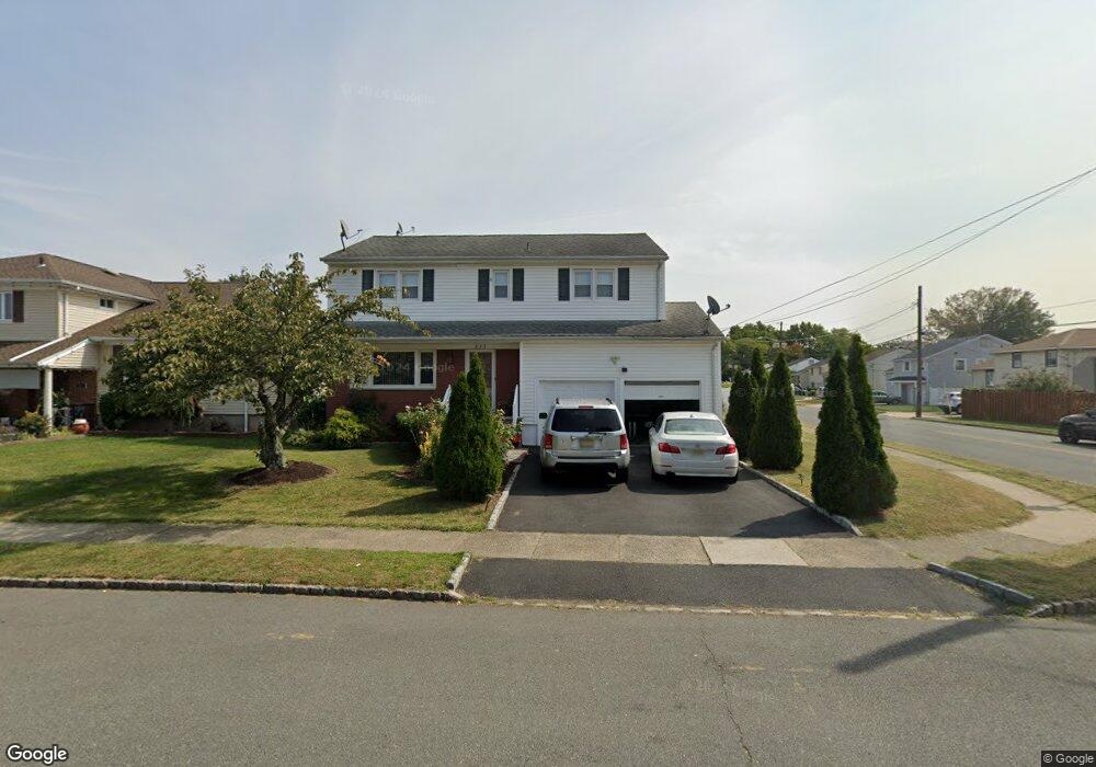 823 Inwood Rd, Union, NJ 07083 - photo 1