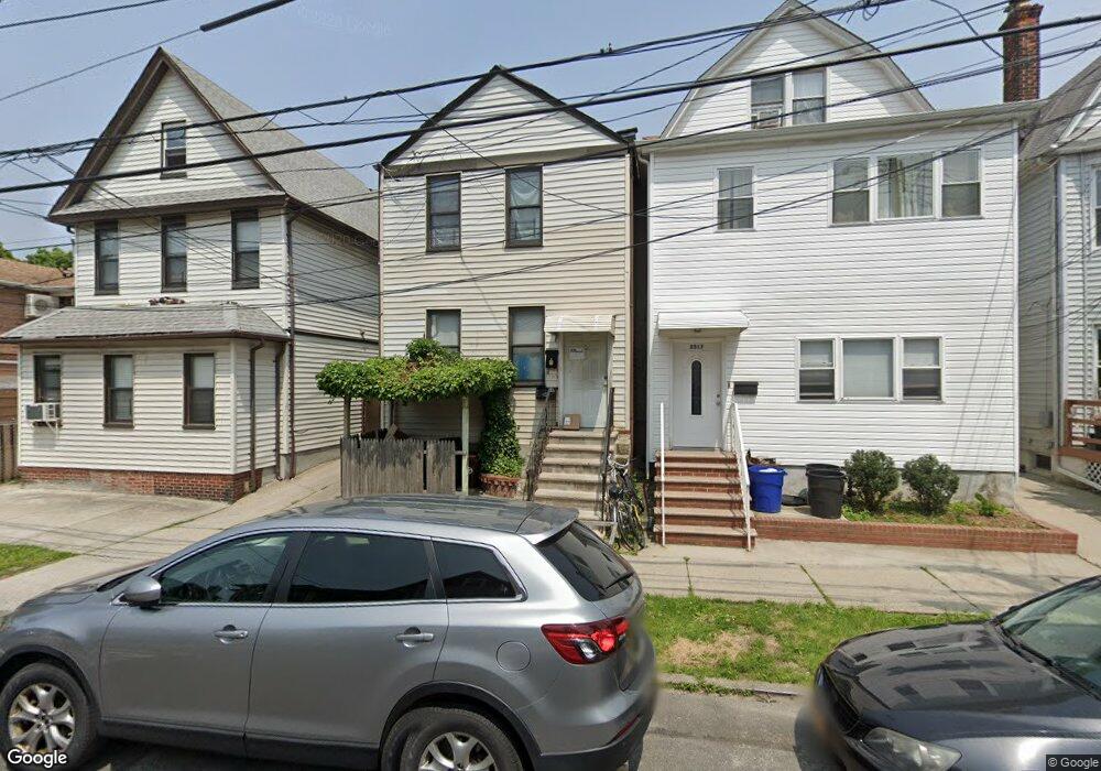 42-11 214 Place unit 1st FL, Bayside, NY 11364 - photo 1