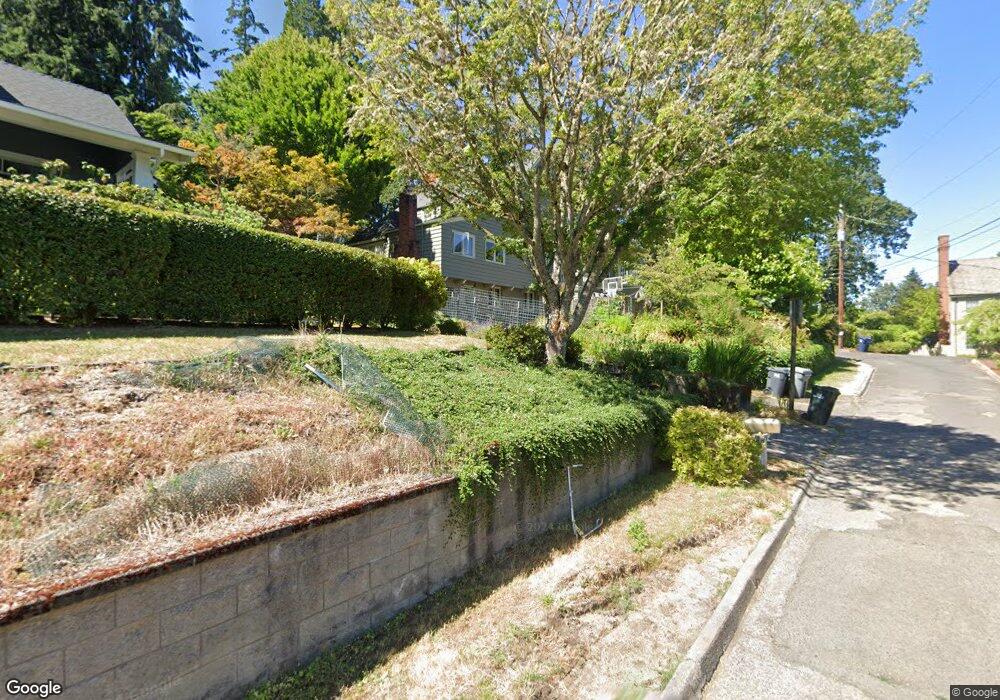 2609 Fairmount Blvd, Eugene, OR 97403 - photo 1