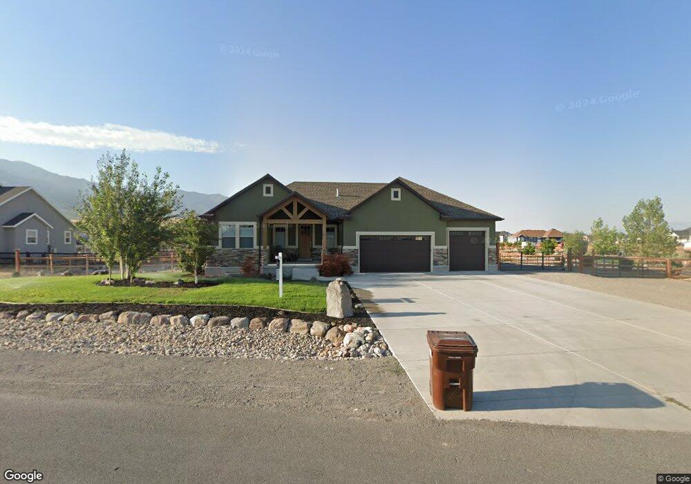 1564 E Cluff Ln unit 204, Lake Point, UT 84074 - photo 1