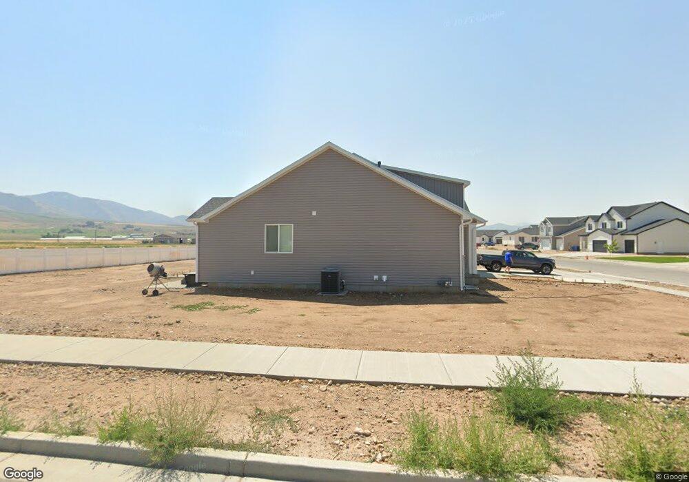 627 S 770 E, Hyrum, UT 84319 - photo 1