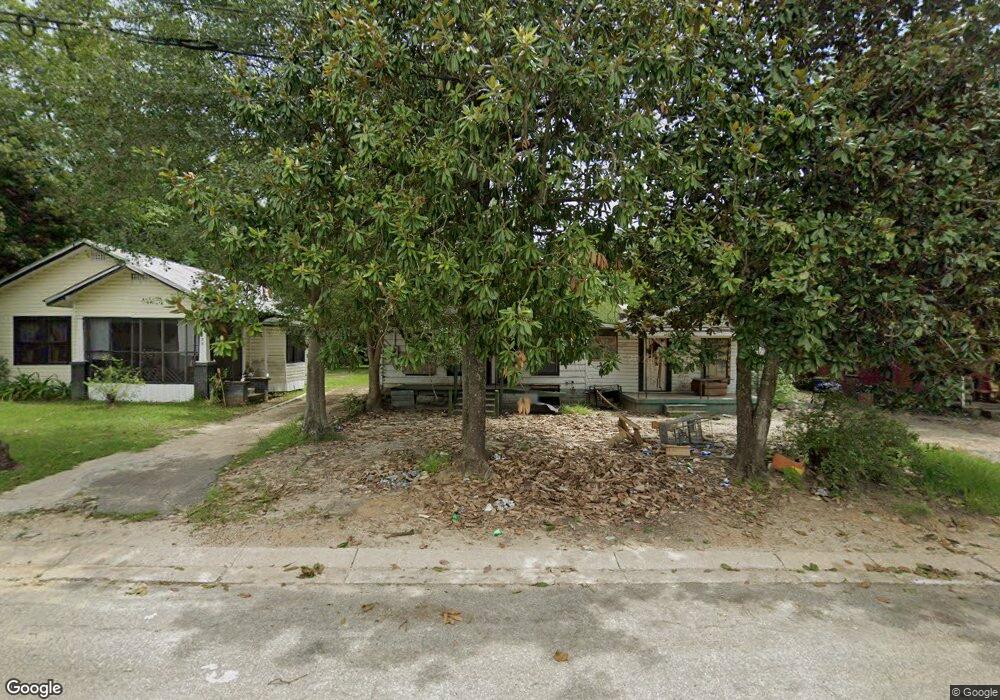 230 2nd St, Moultrie, GA 31768 - photo 1