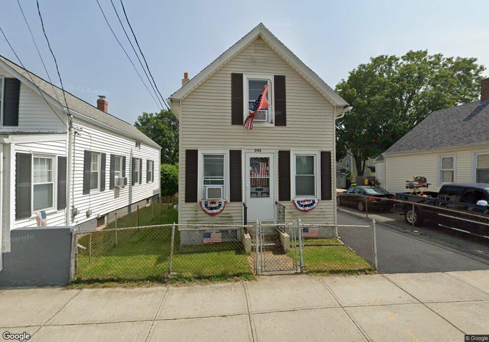 242 State St, Bristol, RI 02809 - photo 1