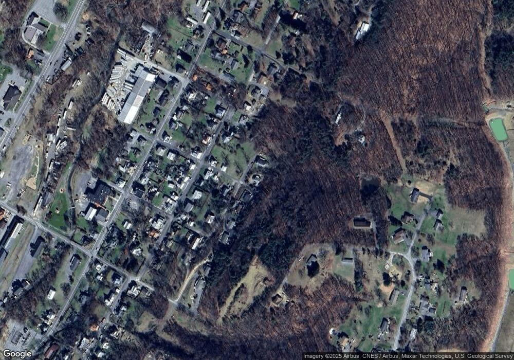 70 Juniper Ave, Berkeley Springs, WV 25411 - photo 1