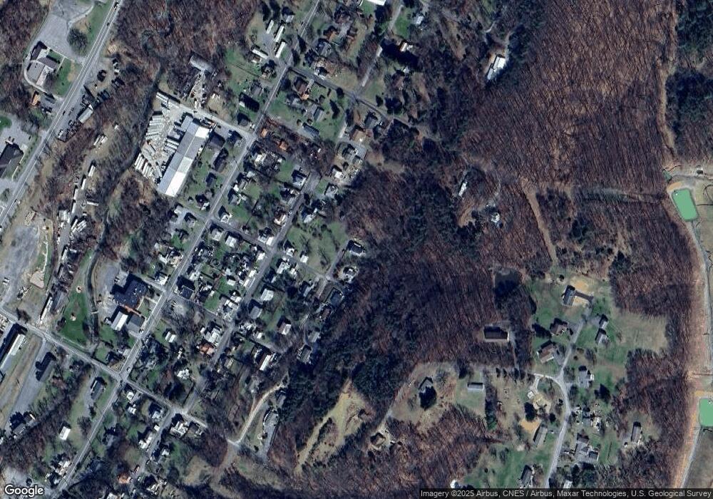 100 Juniper Ave, Berkeley Springs, WV 25411 - photo 1