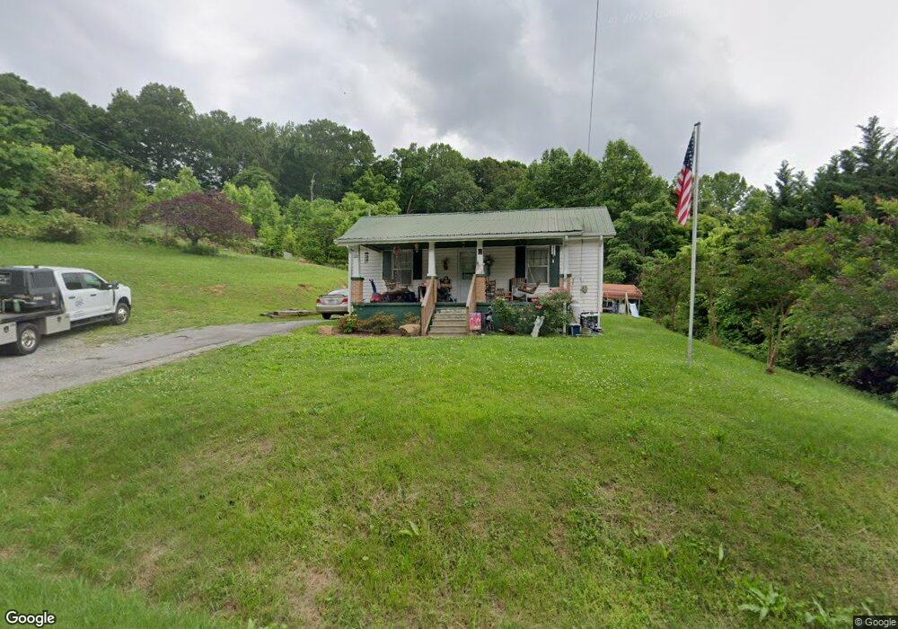 3211 Cherokee Dr, Morristown, TN 37814 - photo 1