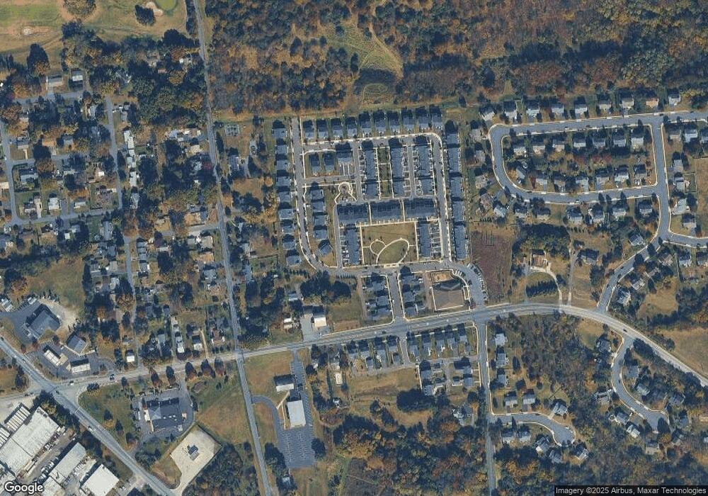 16 Washington Square, Spring City, PA 19475 - photo 1