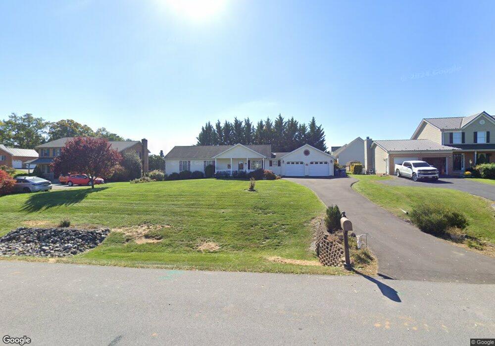 16717 Paxton Dr, Williamsport, MD 21795 - photo 1