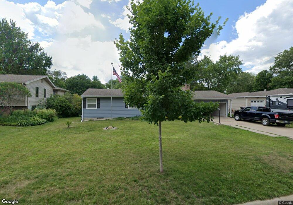 312 N Francis St, Cedar Falls, IA 50613 - photo 1