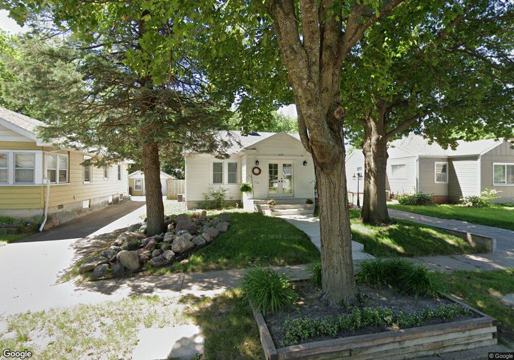 2615 Des Moines St, Des Moines, IA 50317 - photo 1