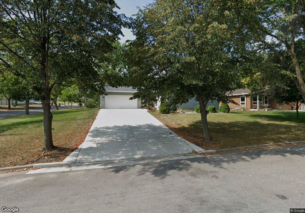 1721 Willow Rd, New Ulm, MN 56073 - photo 1