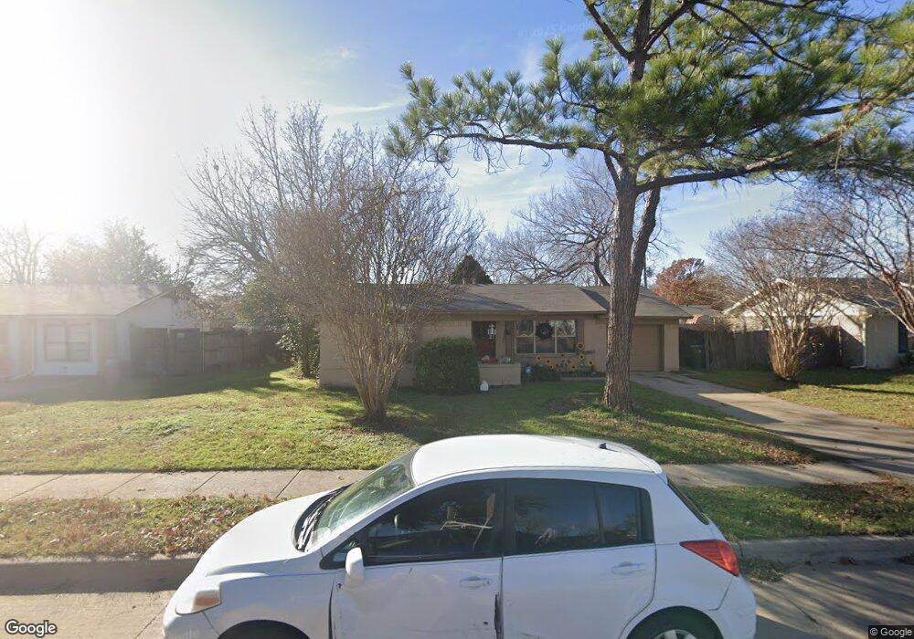 5105 Roberta Dr, North Richland Hills, TX 76180 - photo 1