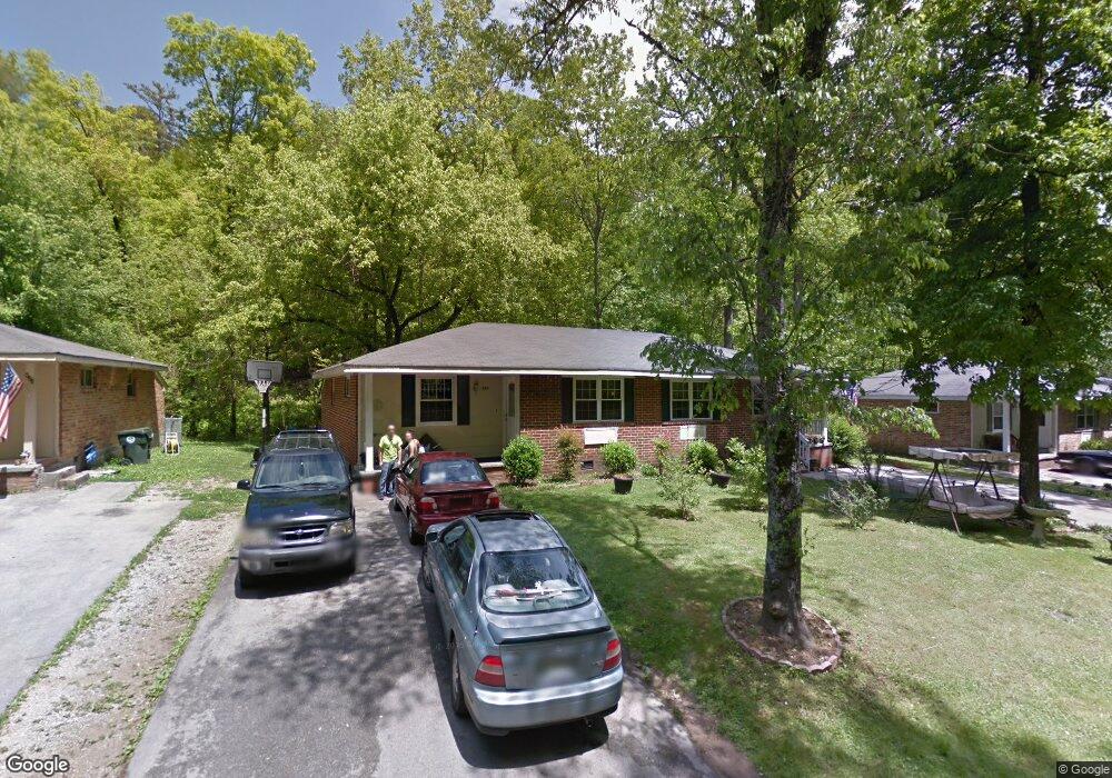 923 Ely Rd unit 1, Hixson, TN 37343 - photo 1