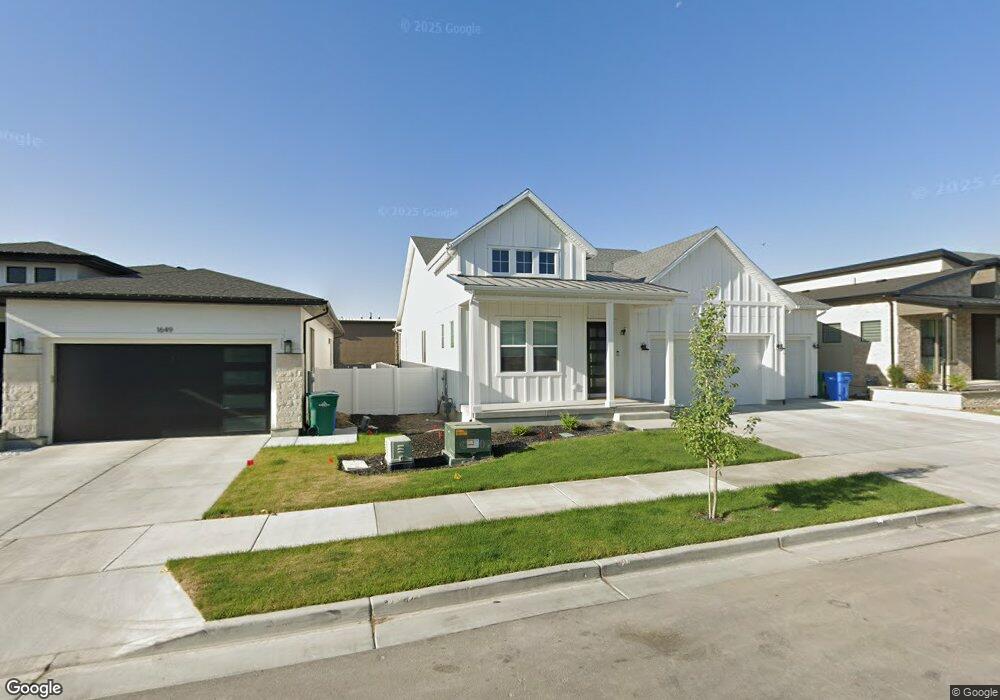 1649 W Laurel Chase Dr, Riverton, UT 84065 - photo 1