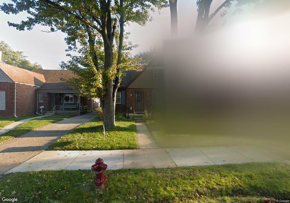 5950 Hillcrest St, Grosse Pointe, MI 48236 - photo 1