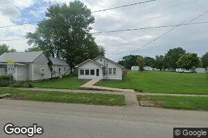 25 N Walnut St, Tamaroa, IL 62888