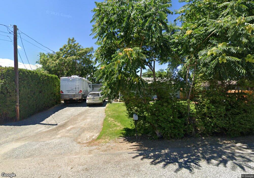 336 N Larch Ave, East Wenatchee, WA 98802 - photo 1