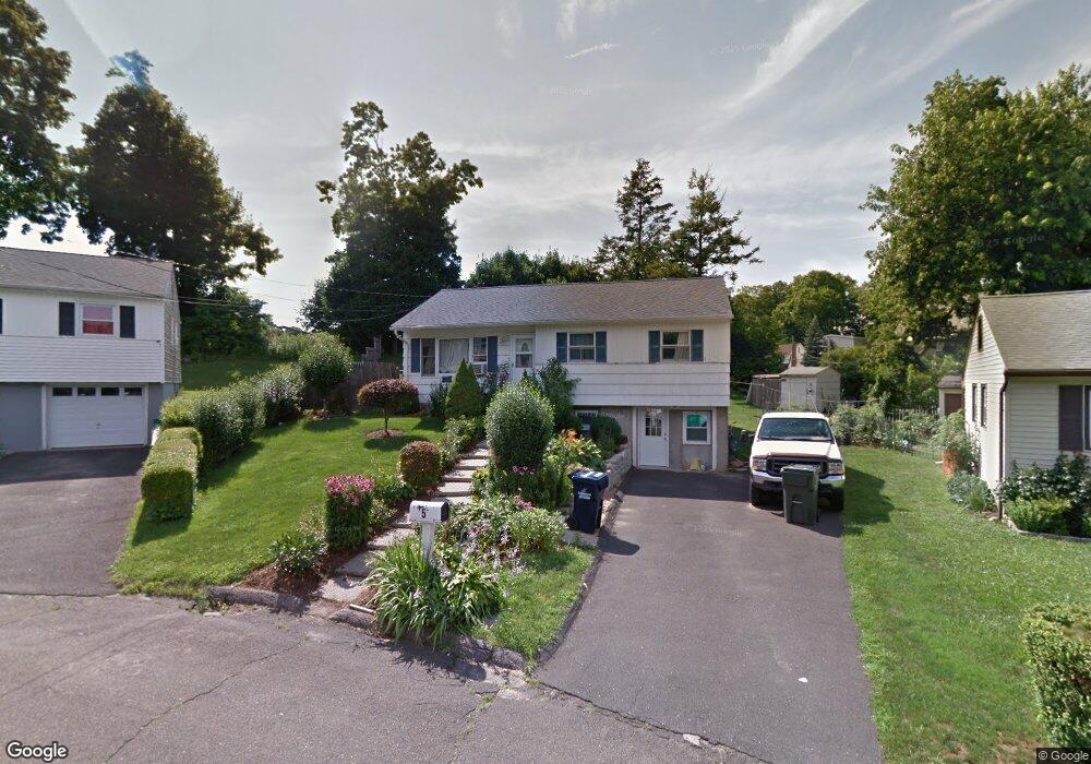 5 Colby Ln, Danbury, CT 06810 - photo 1