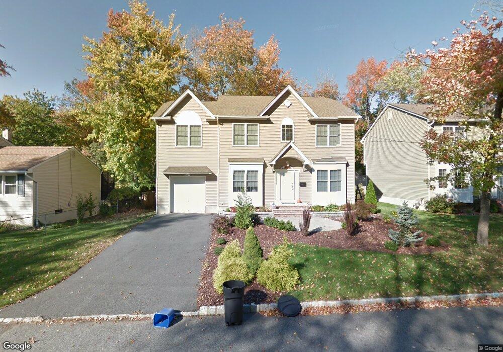 16 Elm Ln, Lake Hiawatha, NJ 07034 - photo 1